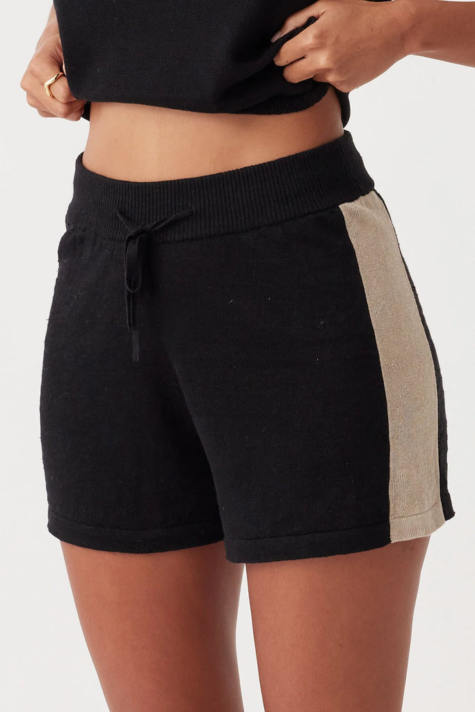 Larri Short Black and Taupe