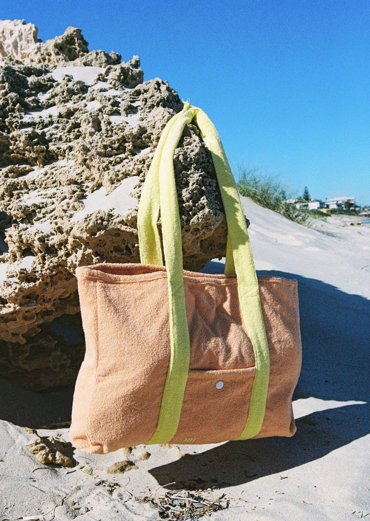 HELLO TERRY TOTE BAG // PEACHY LEMON