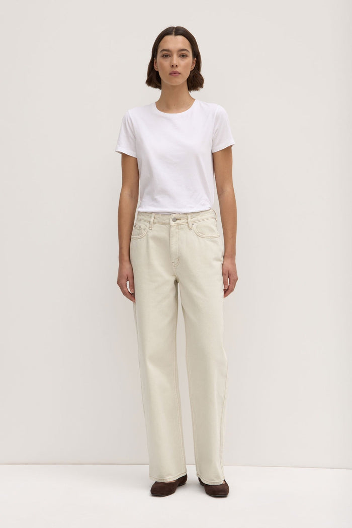 Women’s relaxed jean chalk, assembly label, Mika and max